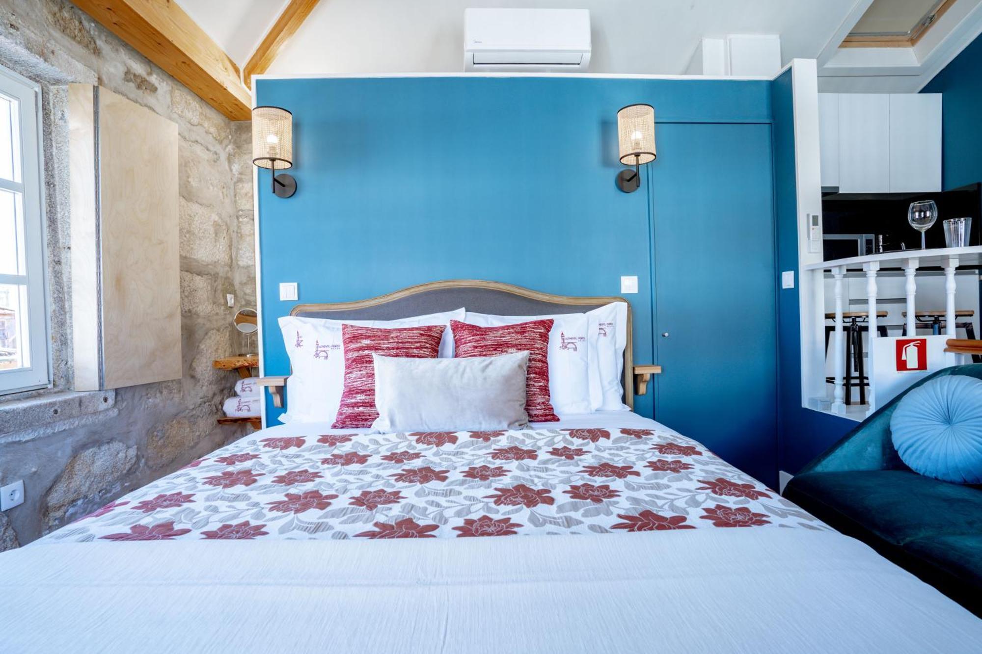Authentic Porto Suites Exterior photo