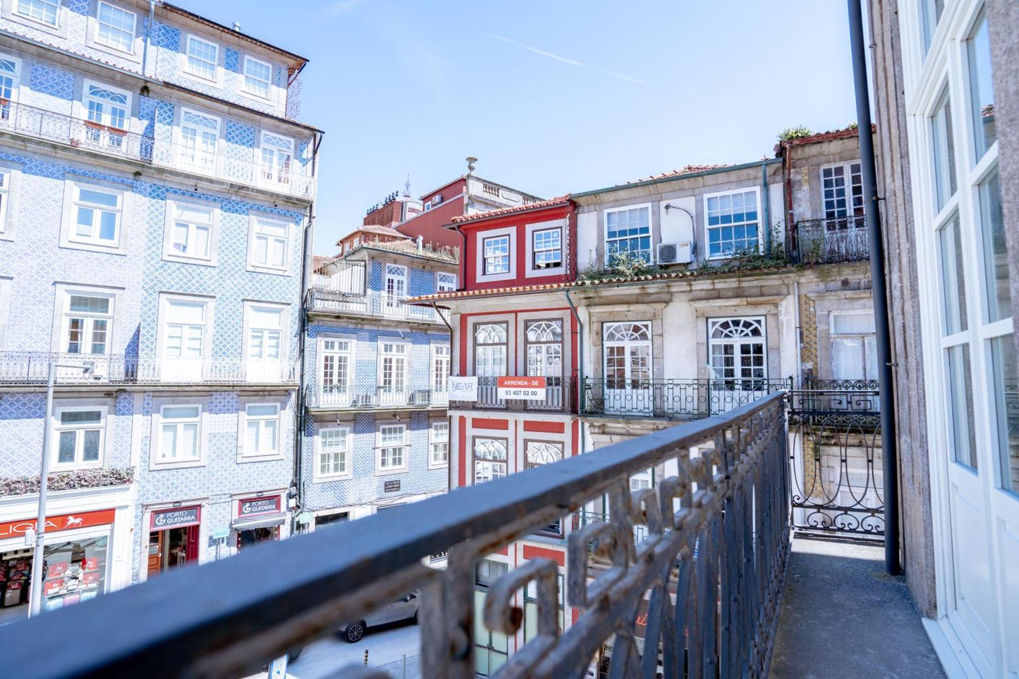 Authentic Porto Suites Exterior photo